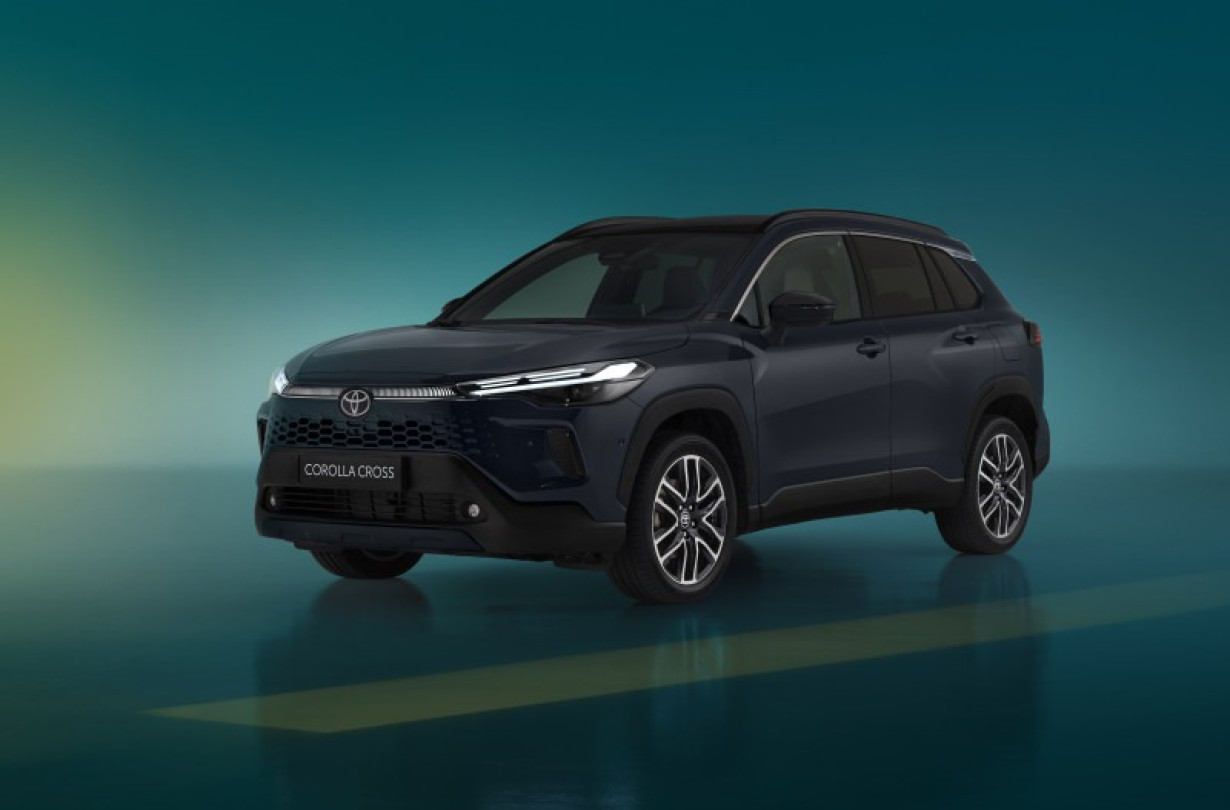 Η ανανεωμένη Toyota Corolla Cross αναμένεται στις ευρωπαϊκές αντιπροσωπείες το καλοκαίρι του 2025 Toyota Corolla Cross MY2025