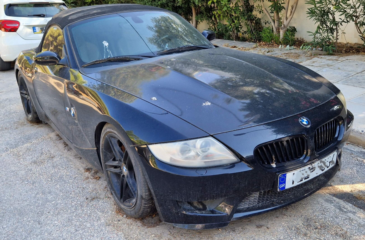Στην καρδιά της Z4 M βρίσκεται ο περίφημος S54B32, ένας ατμοσφαιρικός 6κύλινδρος εν σειρά κινητήρας 3,2 lt, προερχόμενος από την BMW M3 E46. BMW Z4