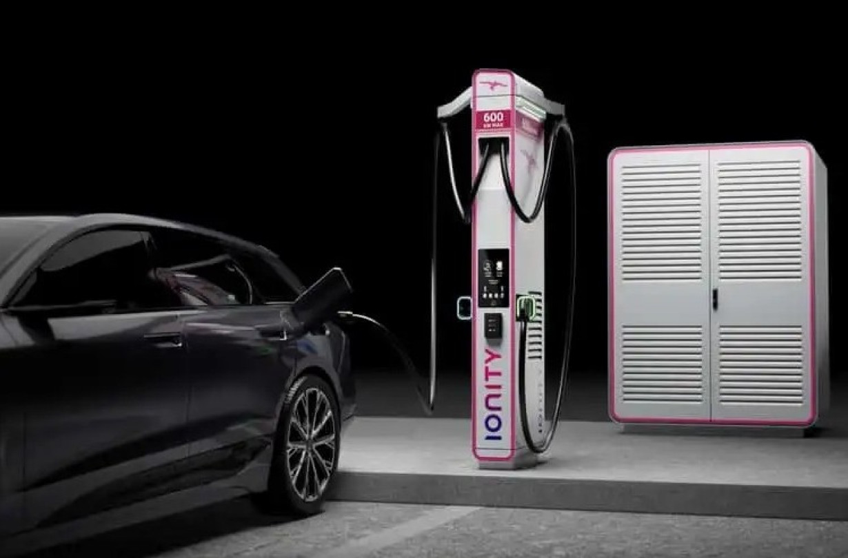 Με μία αριθμολάγνα προσέγγιση, οι Ευρωπαίοι δεν μπορούν να κοντράρουν τους Κινέζους. Αλλά είναι ένα βήμα προς τη σωστή κατεύθυνση. Ionity