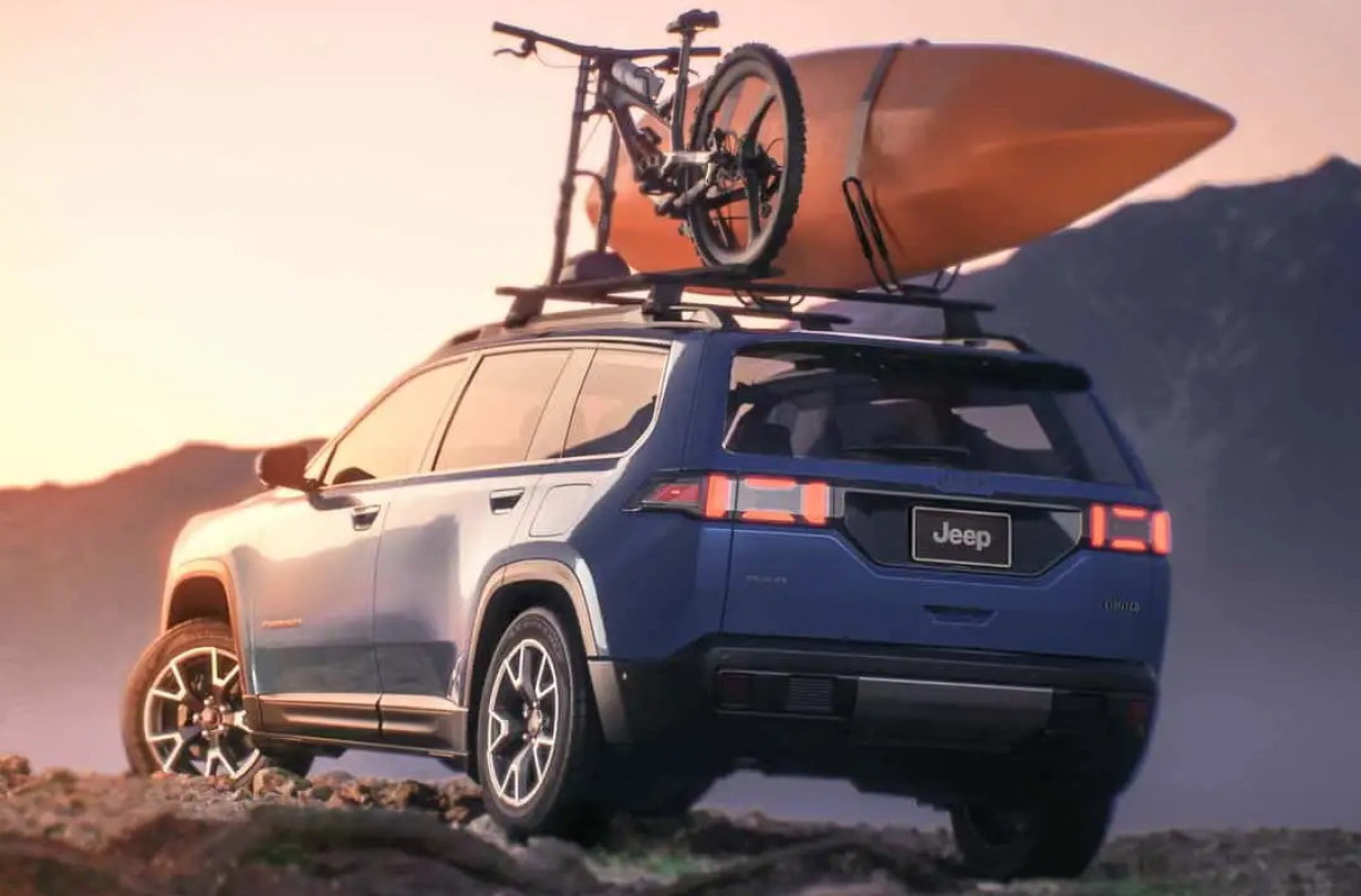 Το νέο Jeep Cherokee θεωρείται κομβικής σημασίας για την παρουσία της φίρμας στην αμερικανική αγορά, καθώς η απουσία του προκαλούσε σημαντική πτώση στις πωλήσεις της φίρμας. Jeep Cherokee