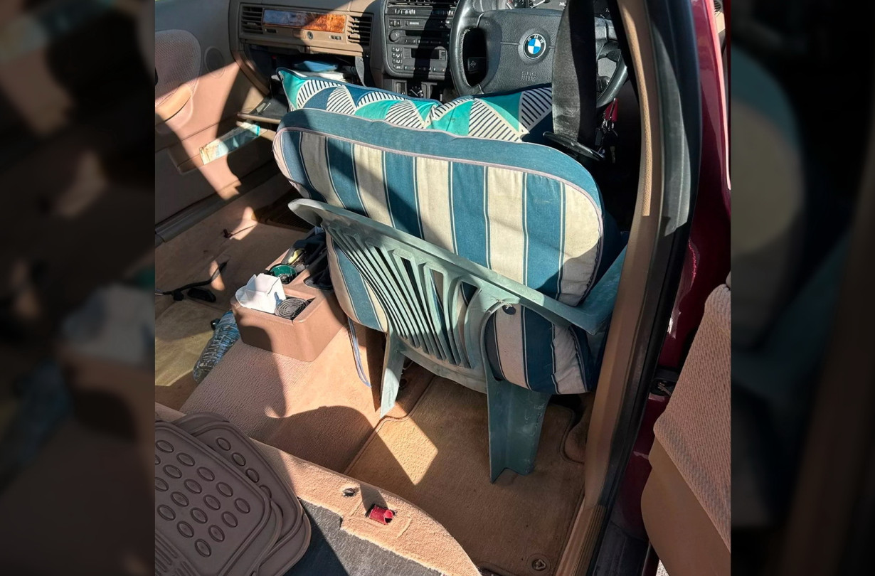 Η BMW E36 αποτελεί μια προσιτή επιλογή για να συνδυάσεις νοσταλγία και οδηγική απόλαυση. Βέβαια, όχι καθήμενος σε πλαστική καρέκλα! BMW 3 Series Ε36