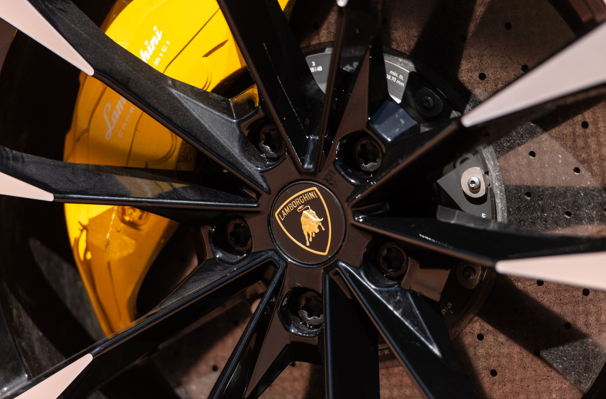 Τα καθαρά έσοδα της Lamborghini ανήλθαν στα 431 εκατ. ευρώ Lamborghini