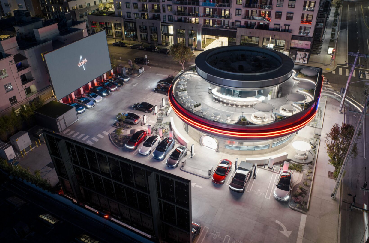 Σε κάθε περίπτωση, το Tesla Diner δείχνει τον δρόμο για το μέλλον των σταθμών φόρτισης. Tesla Diner