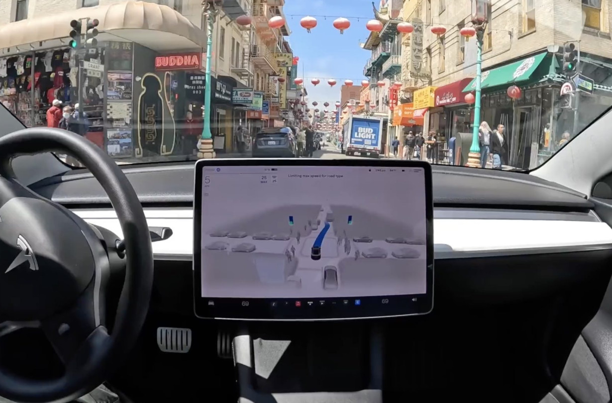 Tesla FSD