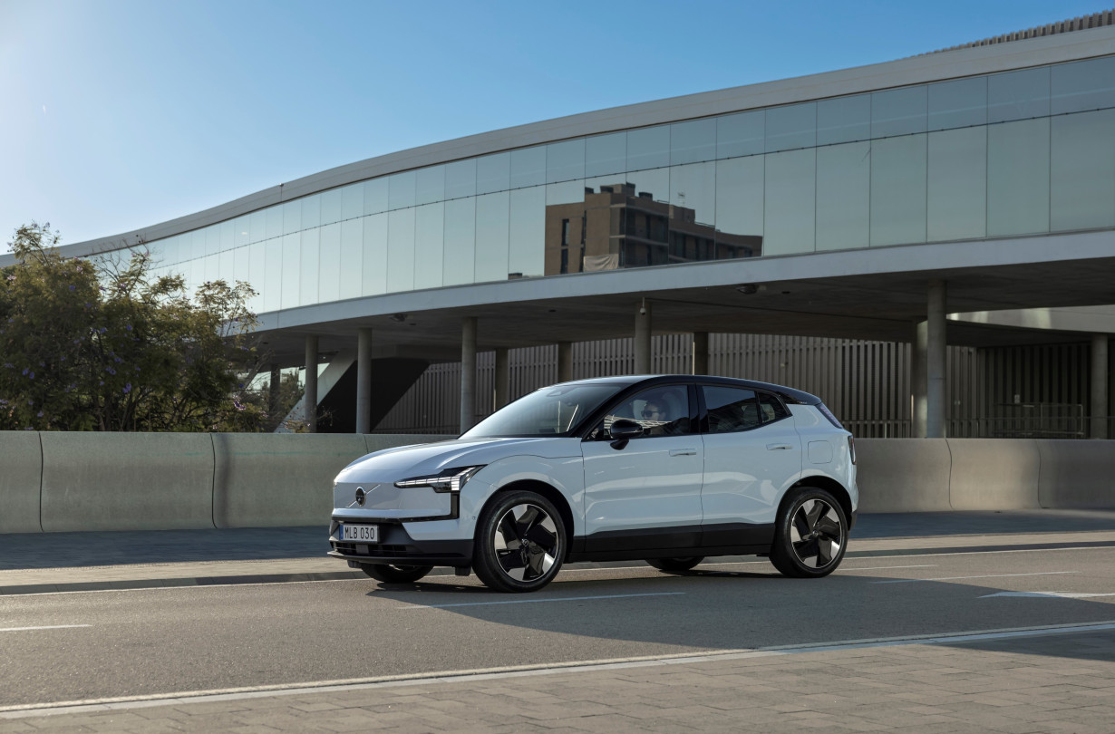 Το Volvo EX30 μπορεί να γίνει δικό σου από €29.900 μετά και την επιδότηση ηλεκτροκίνησης της Volvo Volvo EX30