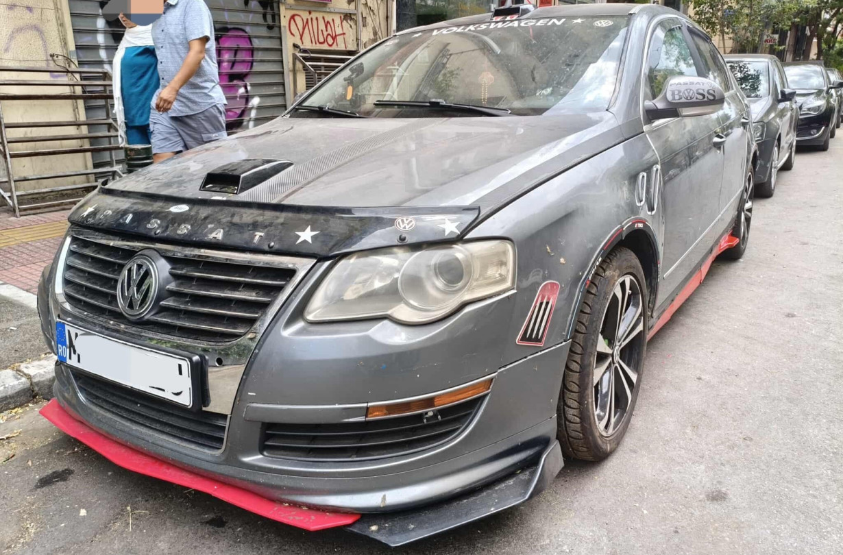 Υπάρχει άνθρωπος που θα κοιτάξει το συγκεκριμένο VW Passat με θαυμασμό κι όχι με αποτροπιασμό; VW Passat