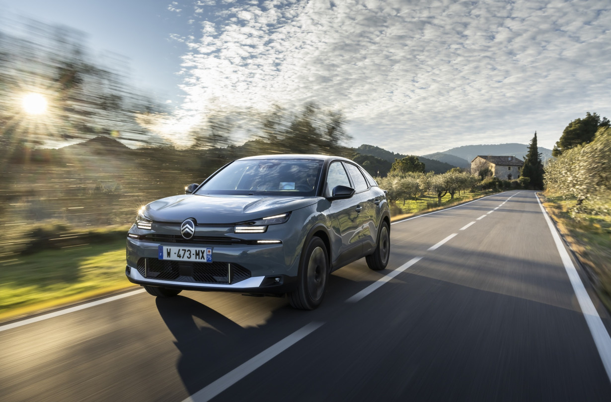 Citroen C4 Hybrid Citroen C4 Hybrid
