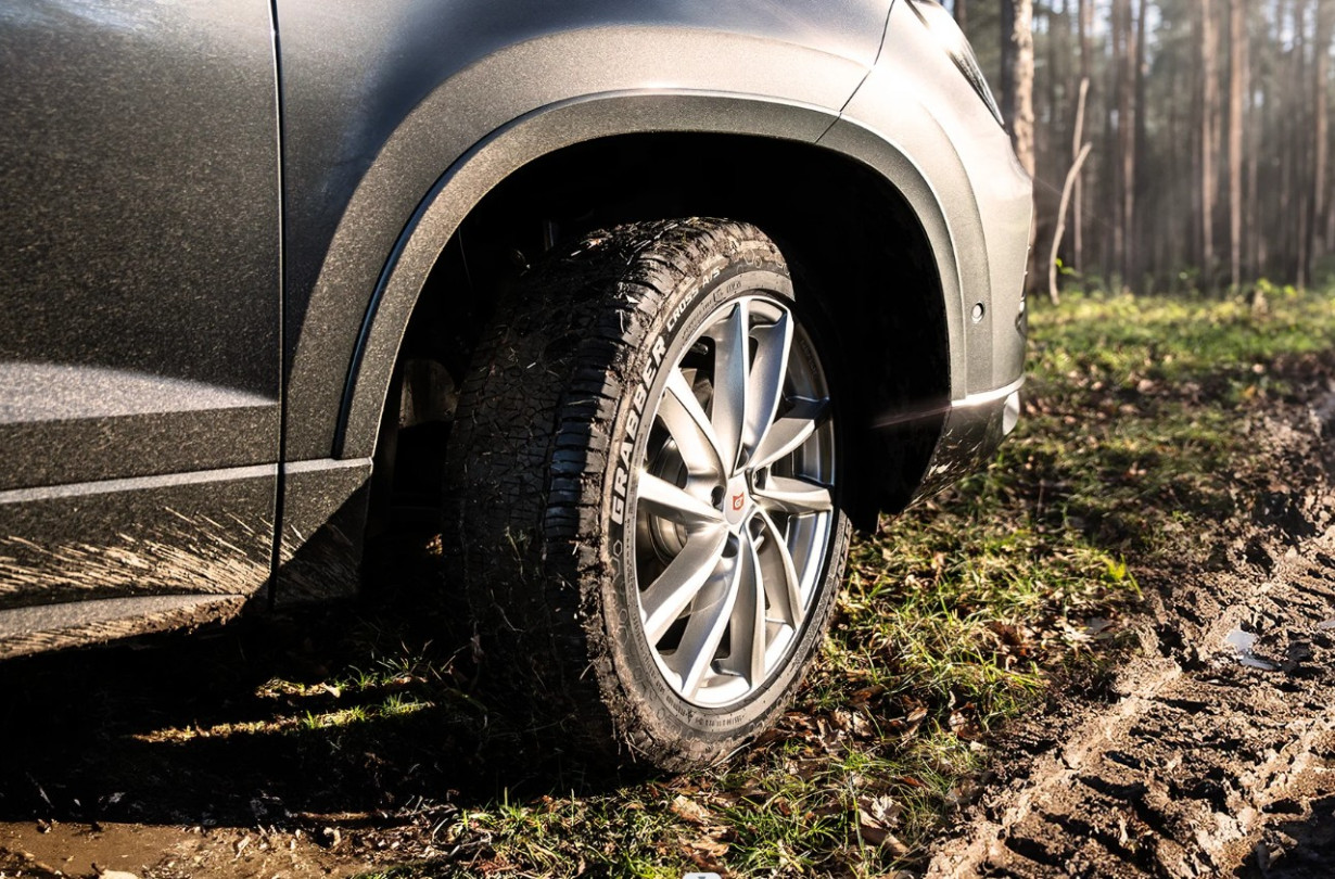Με το Grabber Cross A/S, η General Tire επιβεβαιώνει τη δέσμευσή της να προσφέρει ασφαλείς, αξιόπιστες και καινοτόμες λύσεις κινητικότητας, τόσο στην άσφαλτο όσο και πέρα από αυτή General Tire Grabber Cross A/S