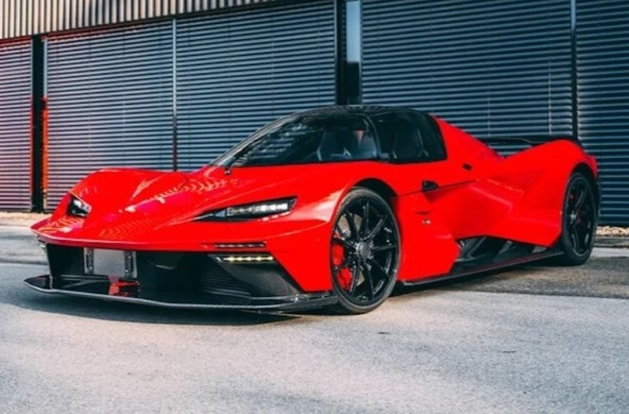 Μαζί με την αγορά κάθε KTM X-Bow, θα σου κάνουν δώρο και κάμποσα κουπόνια δωρεάν επισκέψεων στην μπιραρία της γειτονιάς σου. KTM X-Bow