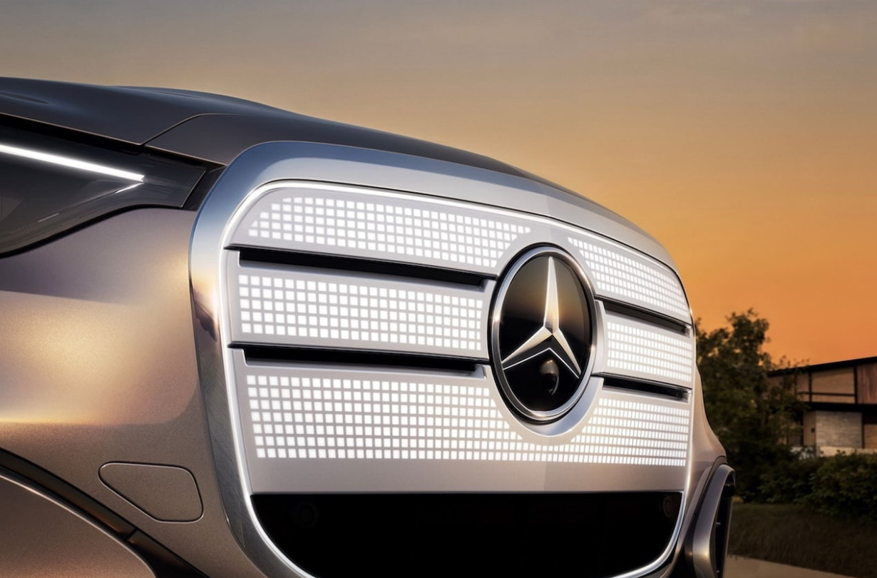Η παγκόσμια πρεμιέρα της νέας ηλεκτρικής Mercedes-Benz GLC έχει προγραμματιστεί για τις 7 Σεπτεμβρίου 2025 στο Σαλόνι του Μονάχου. Mercedes-Benz GLC