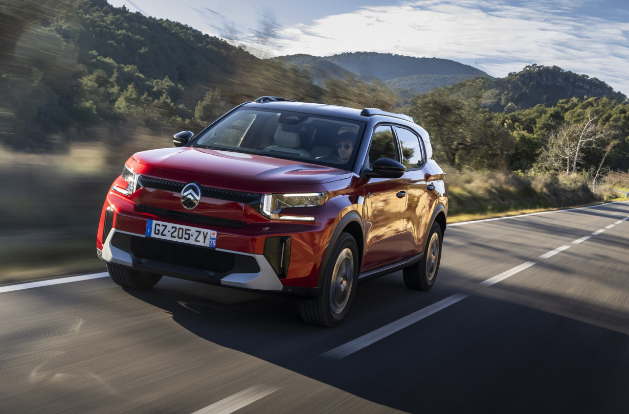 Το νέο Citroën C3 Aircross προσφέρεται και σε 7θέσια έκδοση, η οποία θα είναι διαθέσιμη στην Ελλάδα στο τέλος της χρονιάς Citroën C3 Aircross