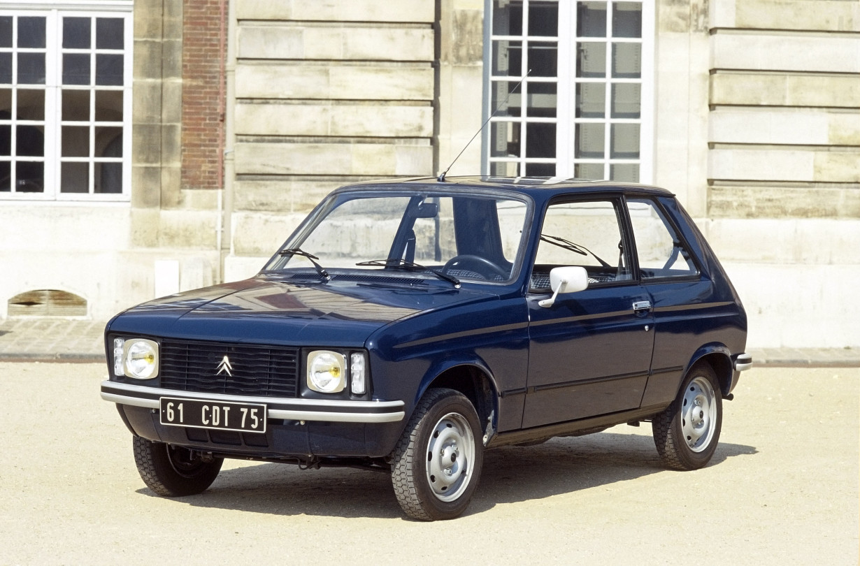 Tα Citroën LN και LNA δεν βρήκαν ποτέ πραγματικά τη θέση τους στην αγορά, κάτι που κατάφεραν καλύτερα τα Visa και AX. Citroën LN