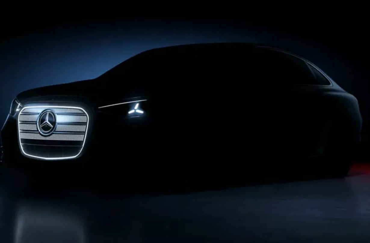 Η Mercedes-Benz C-Class EQ αποτελεί το σύμβολο της μετάβασης της φίρμας σε μια νέα εποχή Mercedes-Benz C-Class EQ