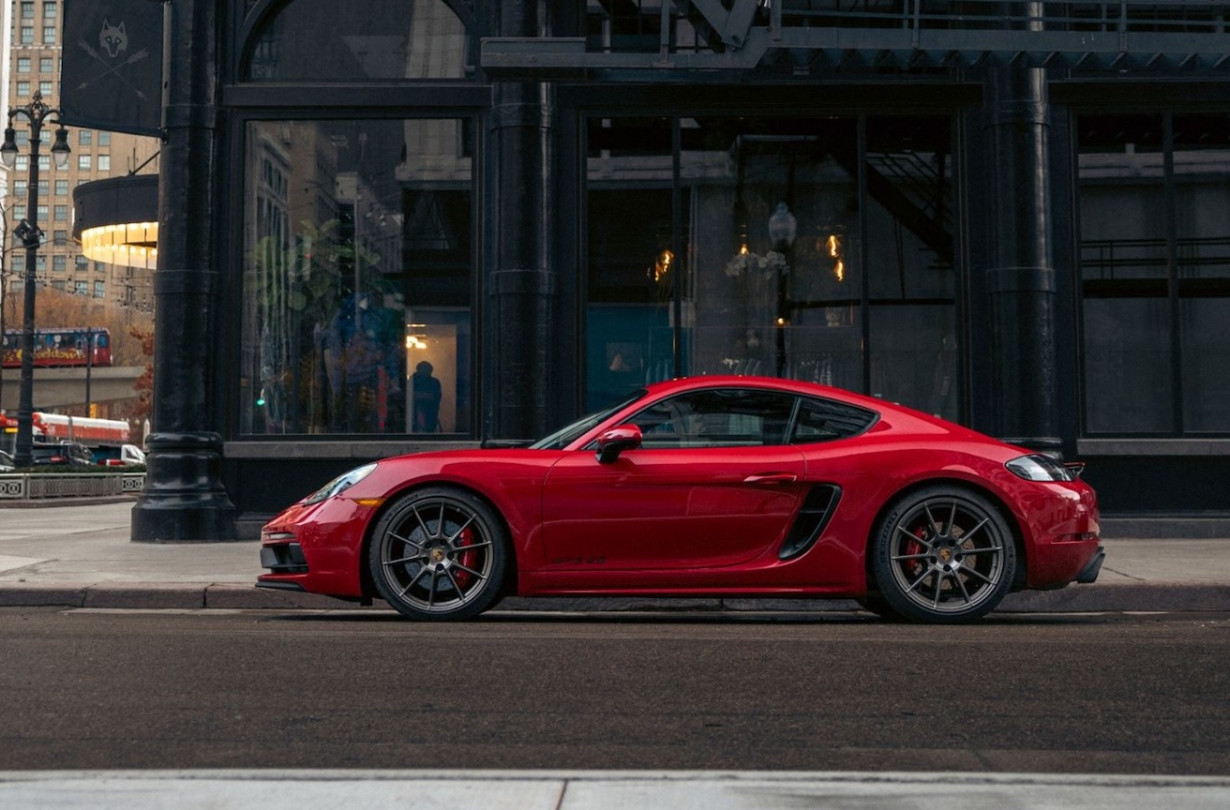 Porsche 718