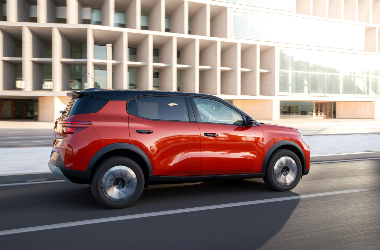 Το Opel Frontera μπαίνει δυναμικά στην ελληνική αγορά και περιμένει το κοινό του στα FRONTERA DAYS. Opel Frontera