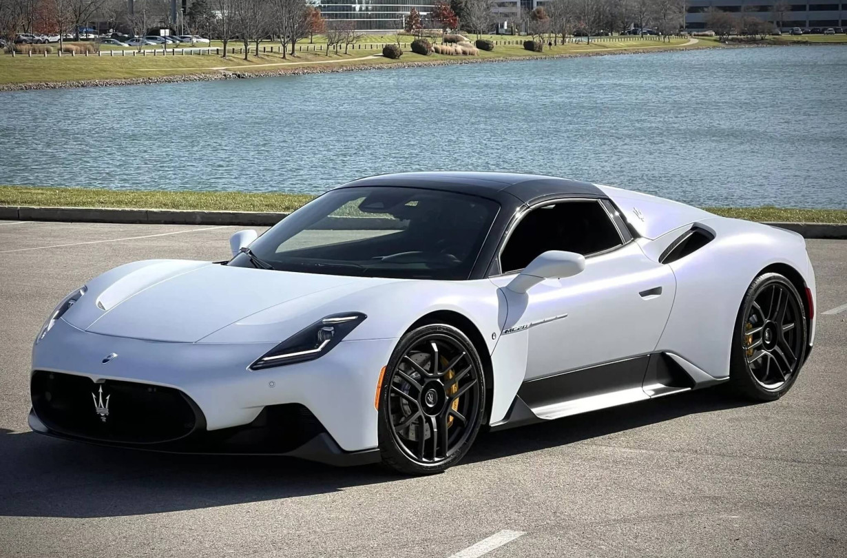 Maserati MC20 Cielo