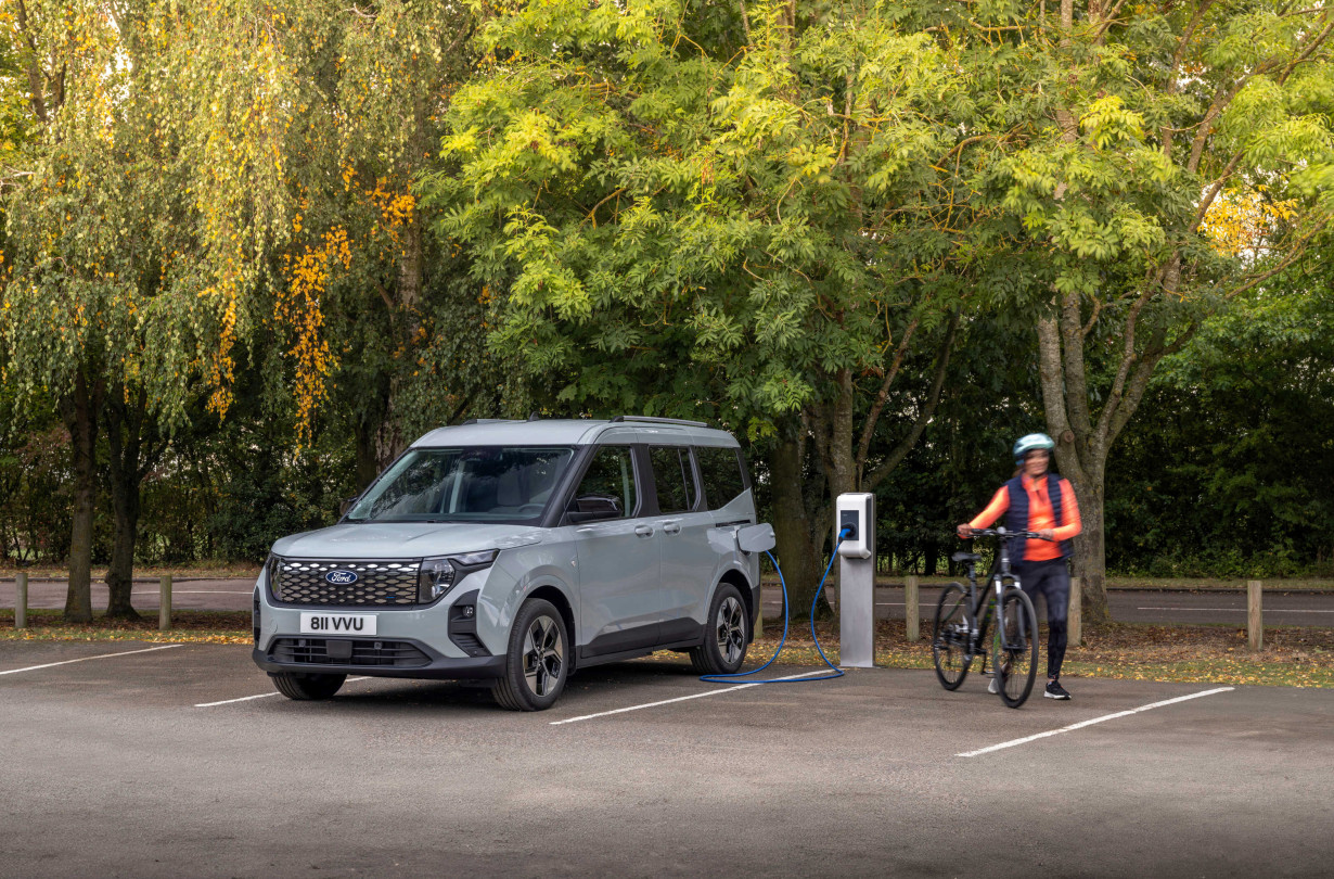 Ford E‑Tourneo Courier