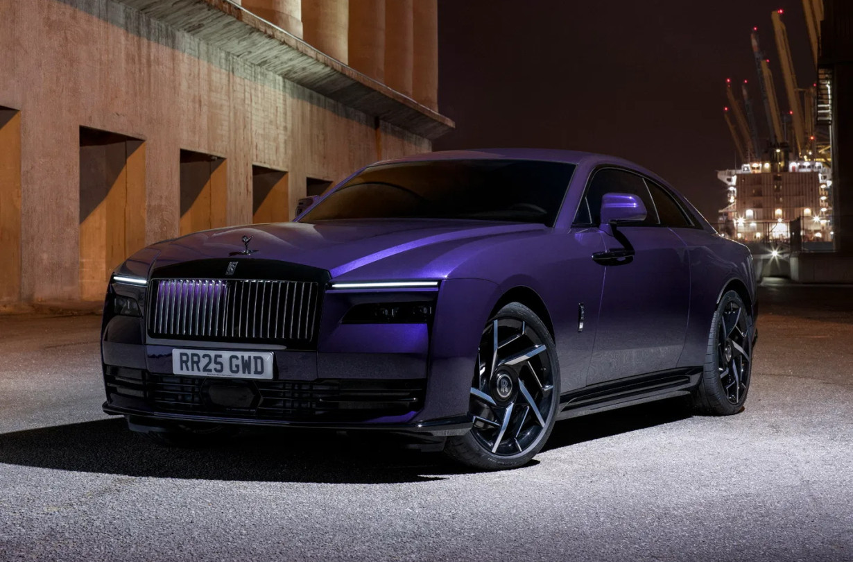 Rolls-Royce Spectre Black Badge