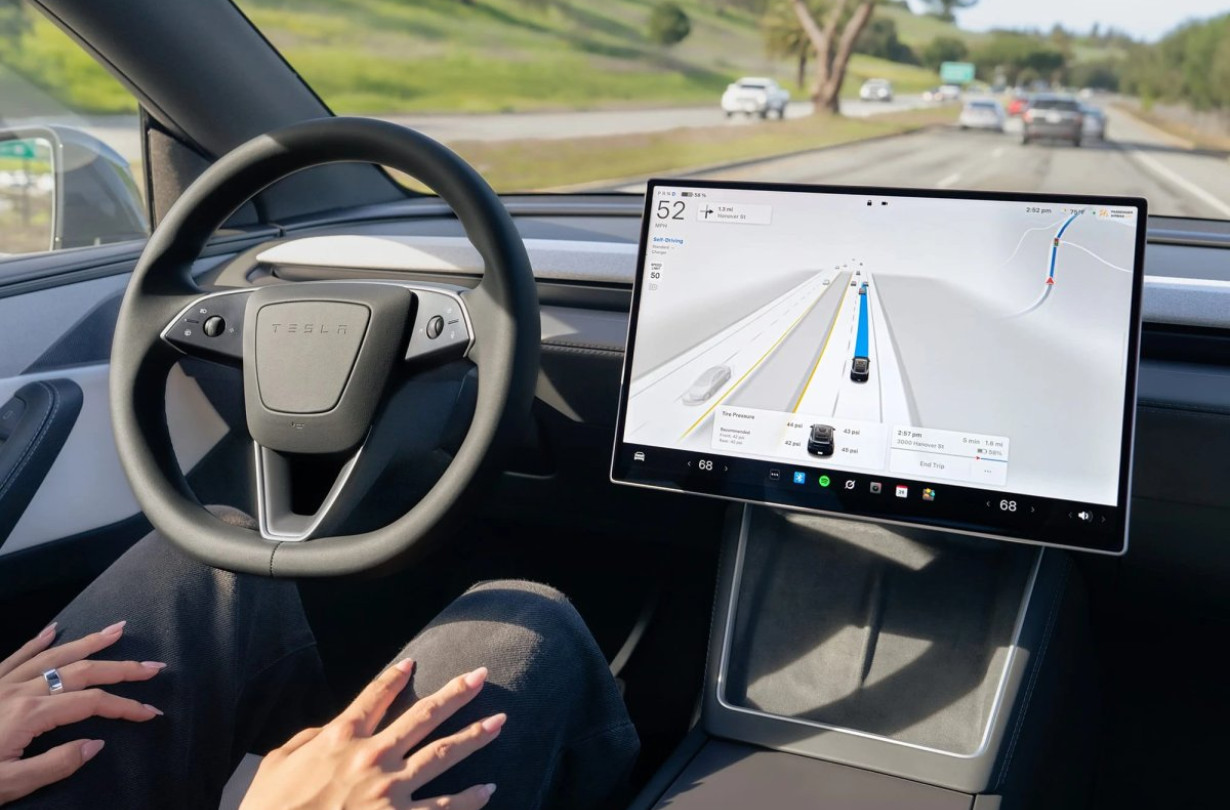 Tesla Full Self-Driving 14.3