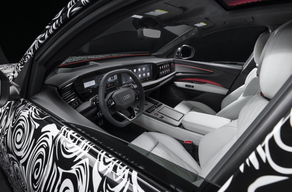 Audi Q9 interior
