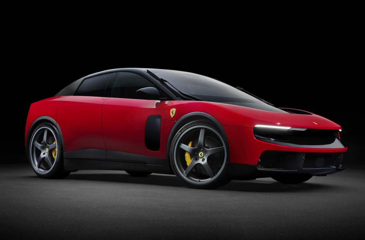 Ferrari Luce