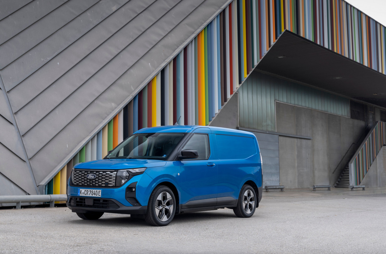Ford e-transit courier