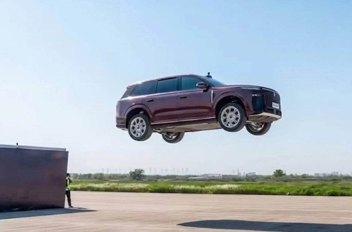 Dongfeng, Voyah Taishan X8