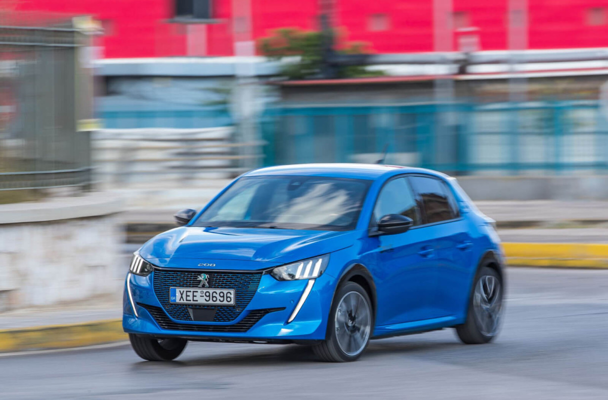 Peugeot e-208