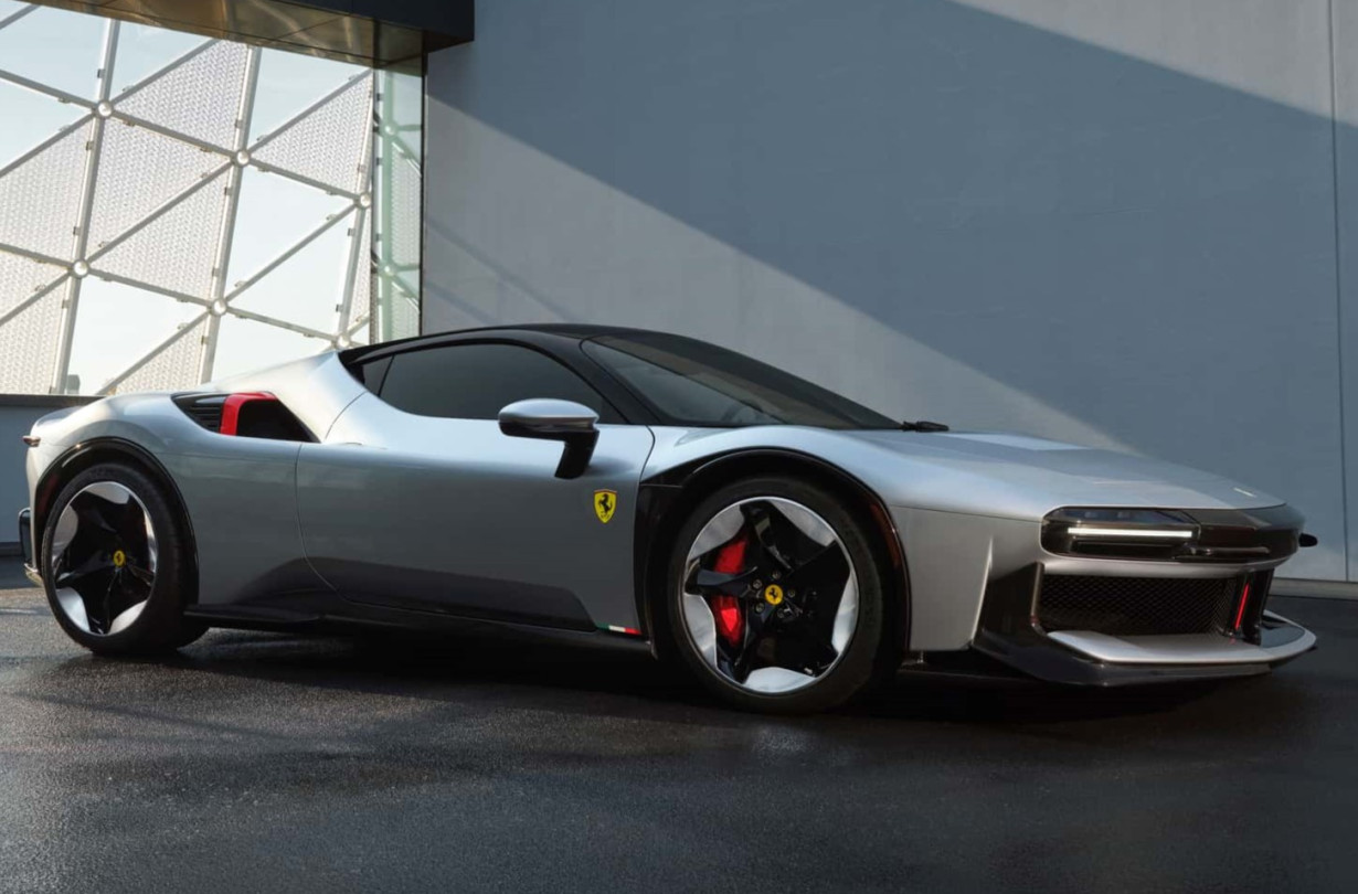 Ferrari CZ26