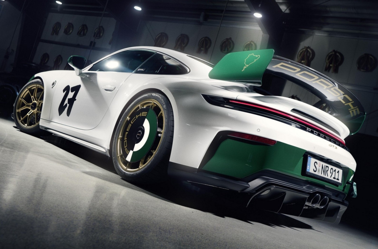 Porsche 911