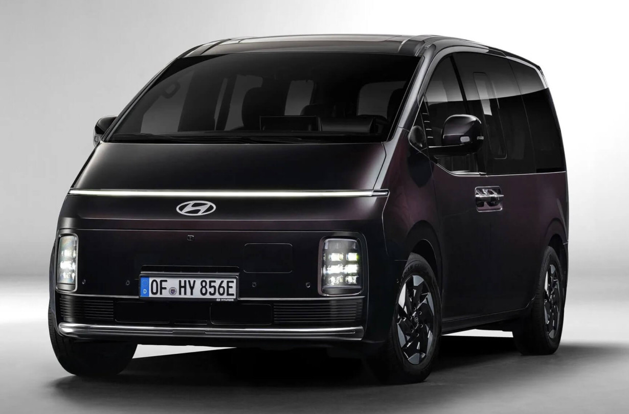 Hyundai Staria
