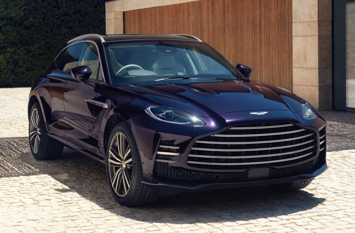 Aston Martin DBX