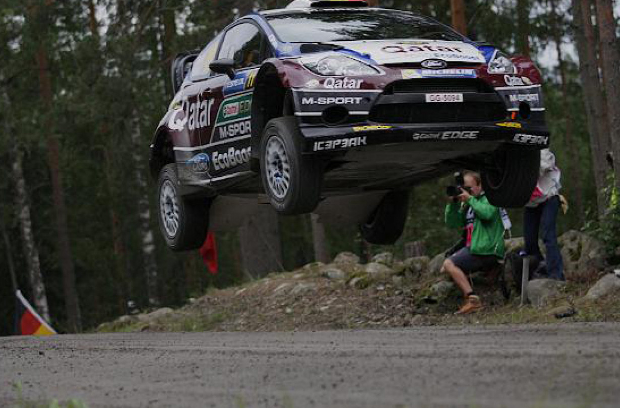 Neuville ιπτάμενος
