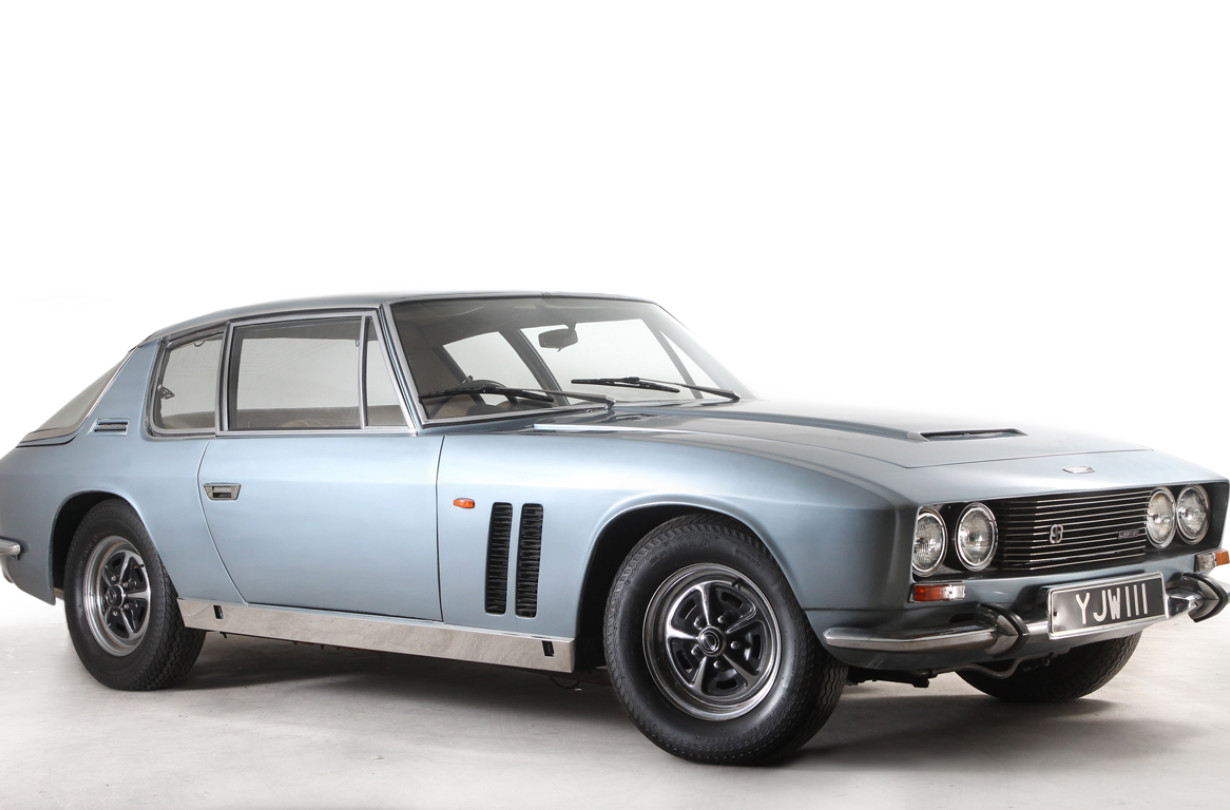 Jensen FF 1966-1971 - Φωτογραφία Οανάσης Κουτσογιάννης - Η Carozzeria Touring ήταν υπεύθυνη για την εντυπωσιακή και με ιταλικό άρωμα σιλουέτα του Jensen FF.