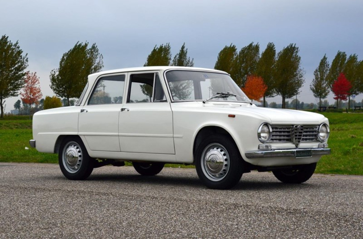 Alfa Romeo Giulia 1300 1964