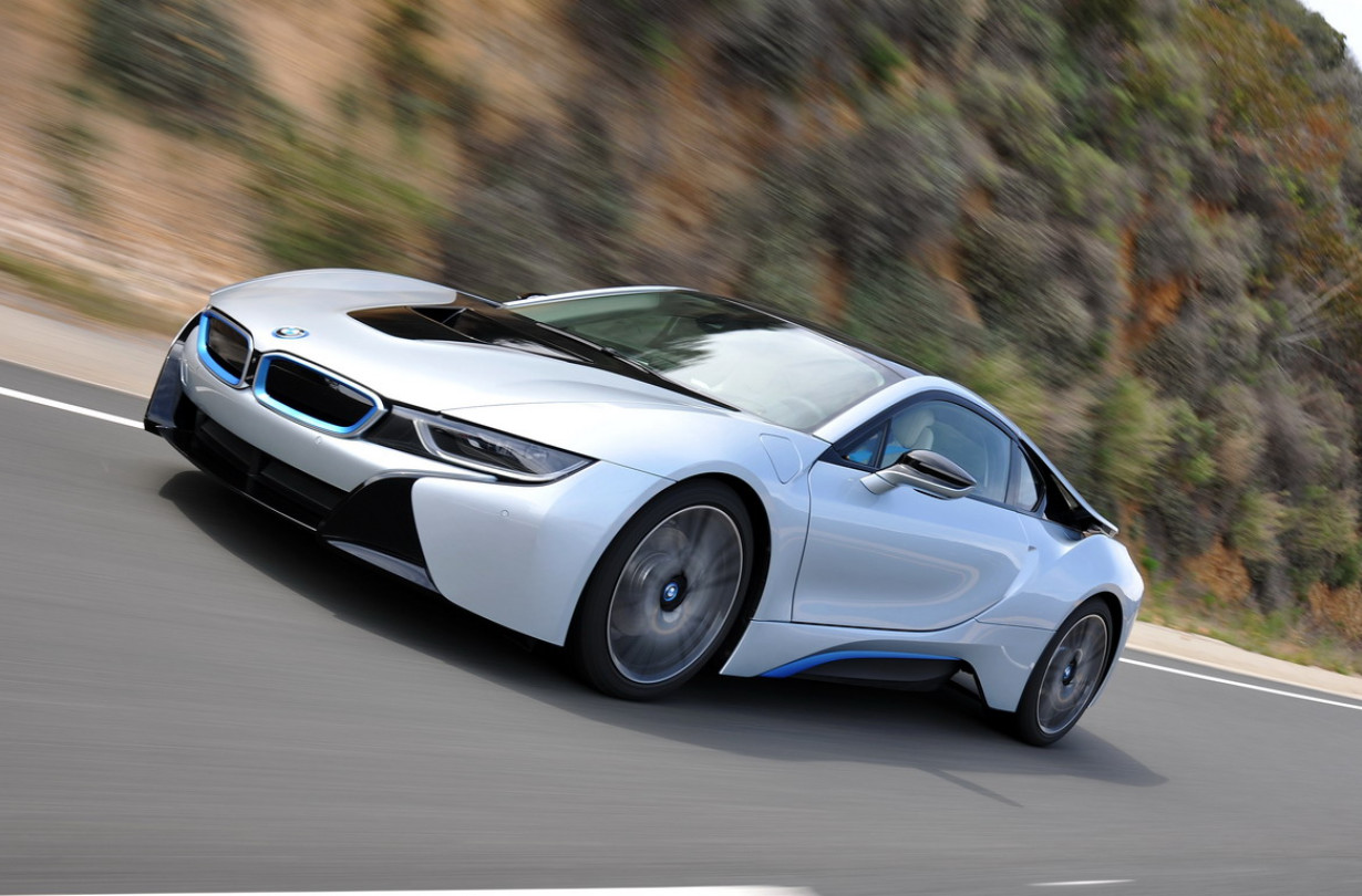 ΒΜΕ i8 road test