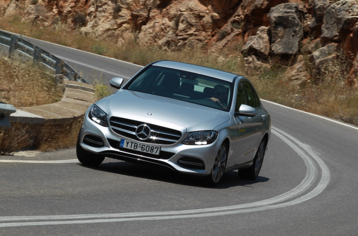 Mercedes-Benz C220 BlueTEC - Φωτογραφία Φωτεινή Πίμπα
