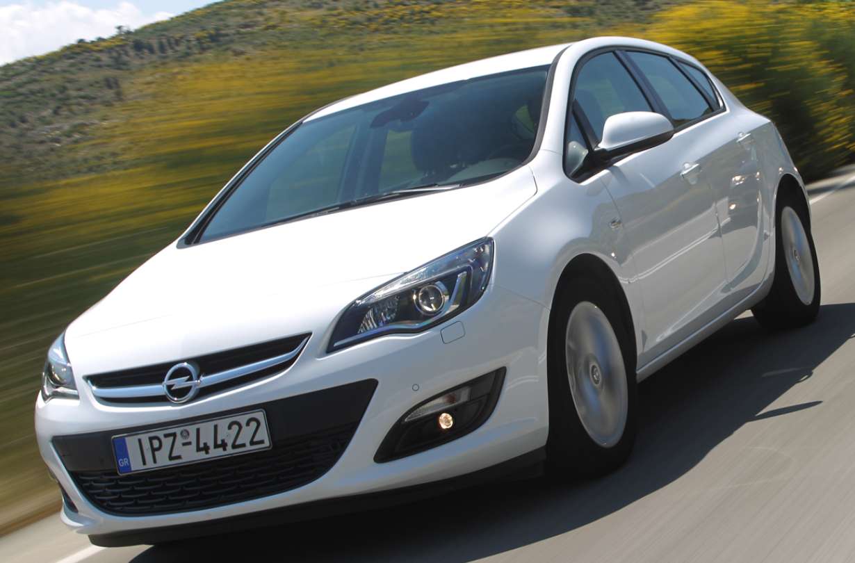 Opel Astra 1.6 CDTi 110 PS Drive