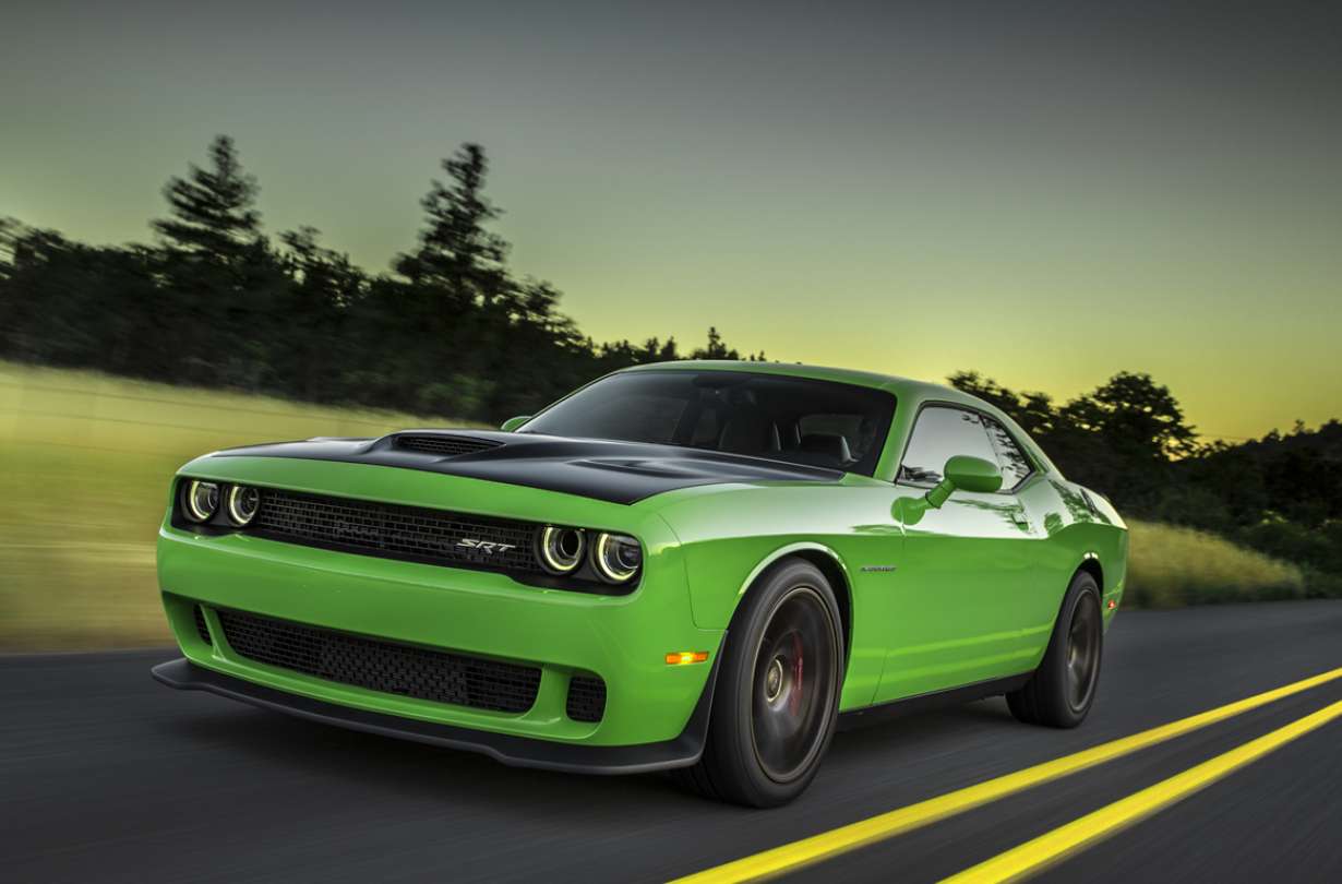 Οδηγούμε το νέο Dodge Challenger SRT Hellcat