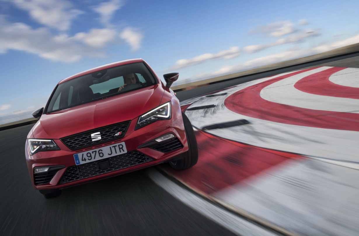 SEAT Leon CUPRA 300