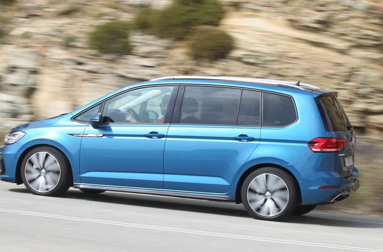 Volkswagen Touran 1.6 TDI 115 PS DSG BMT - Φωτογραφία Φωτεινή Πίμπα