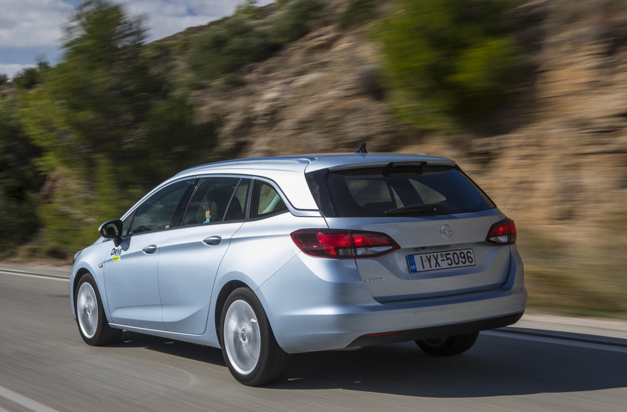 Opel Astra Sports Tourer 1.4 Turbo CVT, Φωτογραφία Θανάσης Κουτσογιάννης