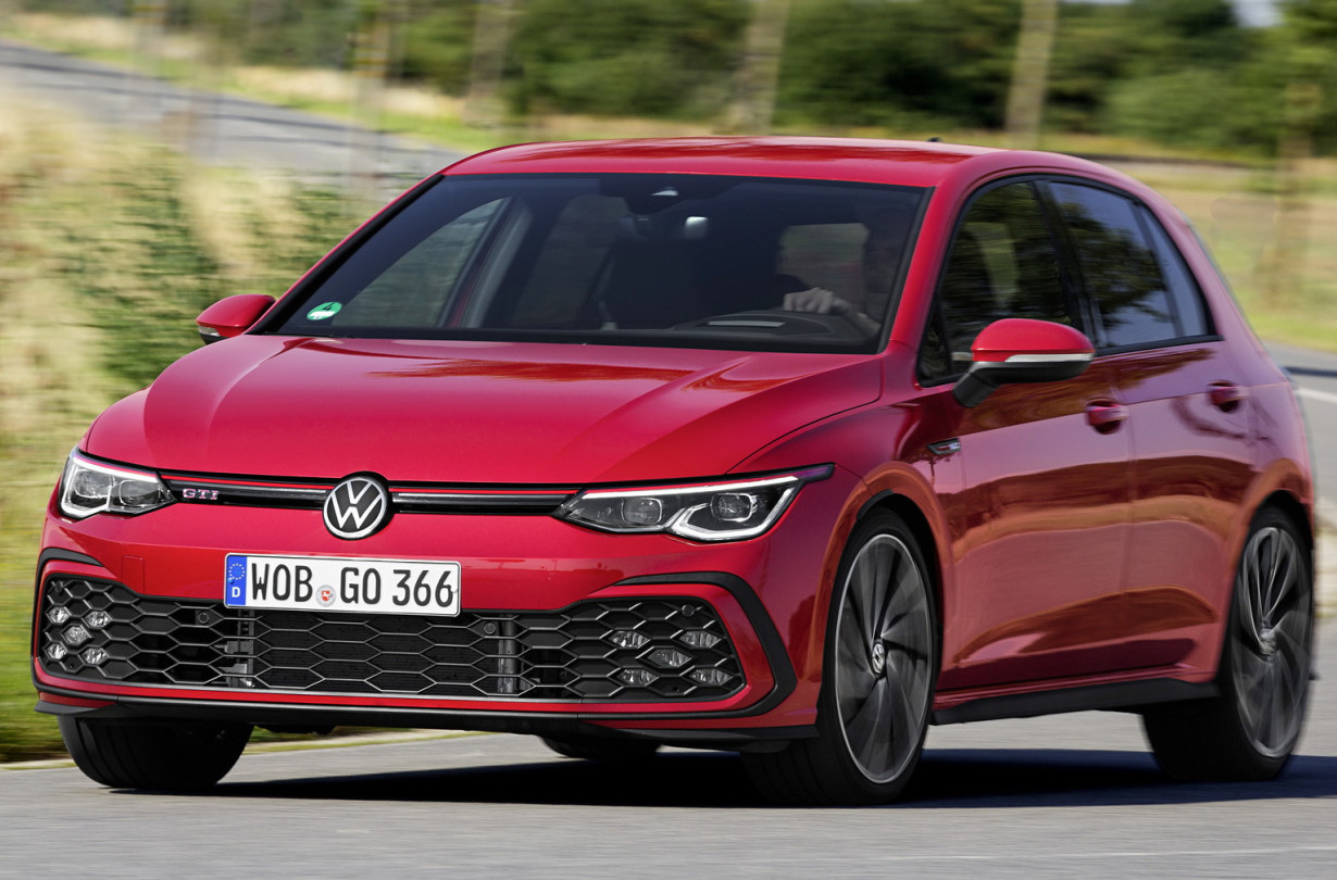 Volkswagen Golf GTI VIII drive