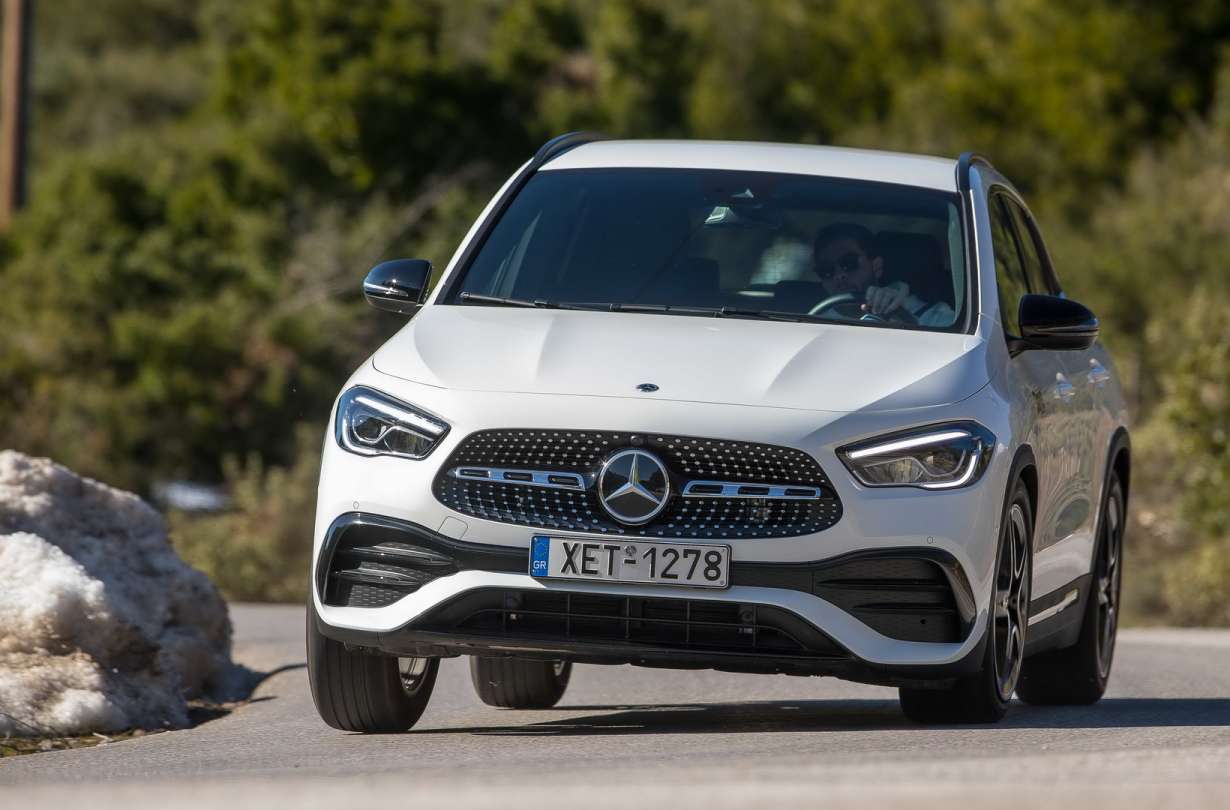 Test drive: Mercedes-Benz GLA 200 4Matic 8G-DCT, Photo Credit DRIVE Media Group/Thanassis Koutsogiannis Test drive: Mercedes-Benz GLA 200 4Matic 8G-DCT, Photo Credit DRIVE Media Group/Thanassis Koutsogiannis