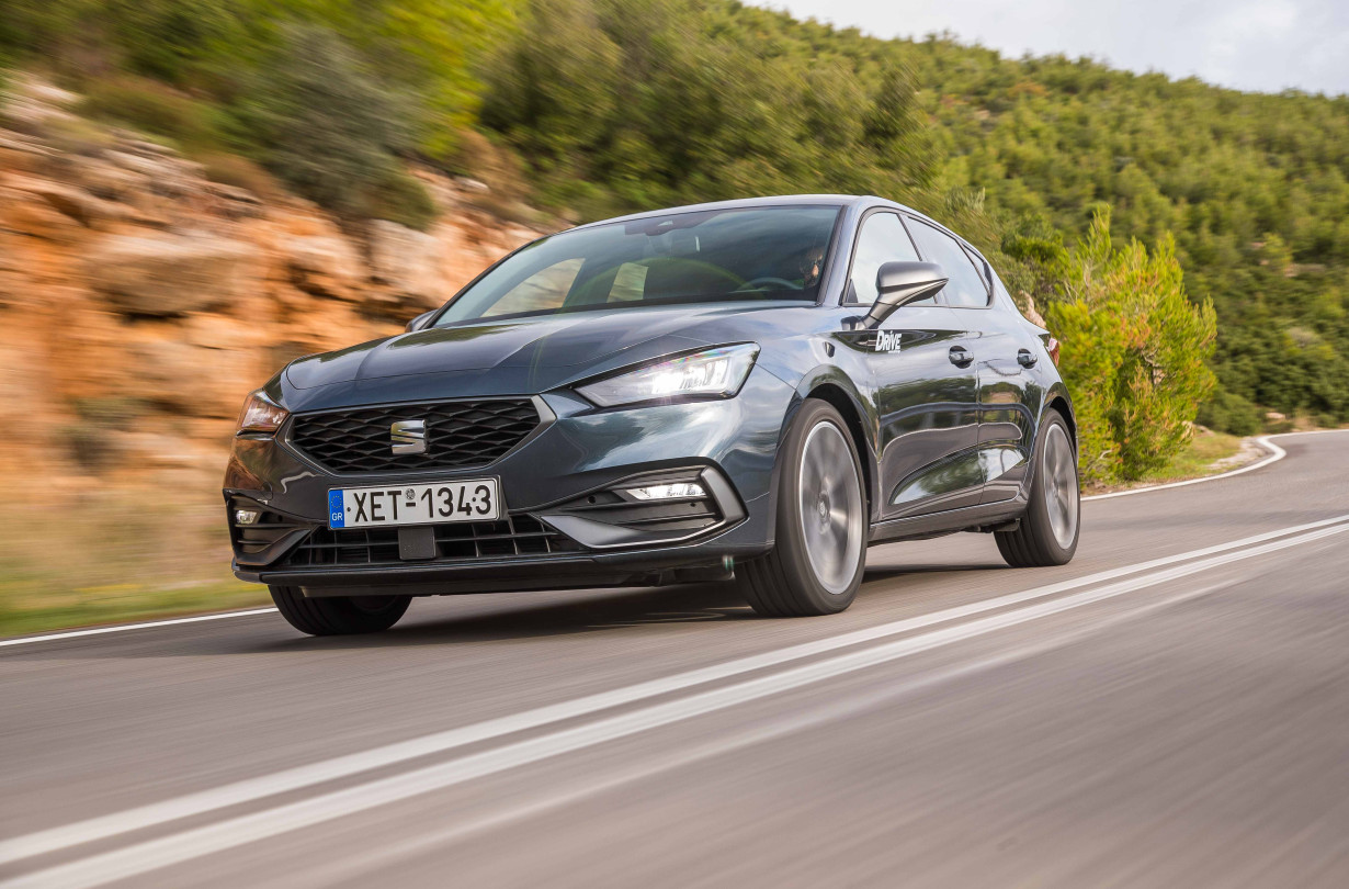 Test drive: SEAT Leon 2.0 TSI FR DSG, Photo credits DRIVE Media Group/Thanassis Koutsogiannis Test drive: SEAT Leon 2.0 TSI FR DSG, Photo credits DRIVE Media Group/Thanassis Koutsogiannis