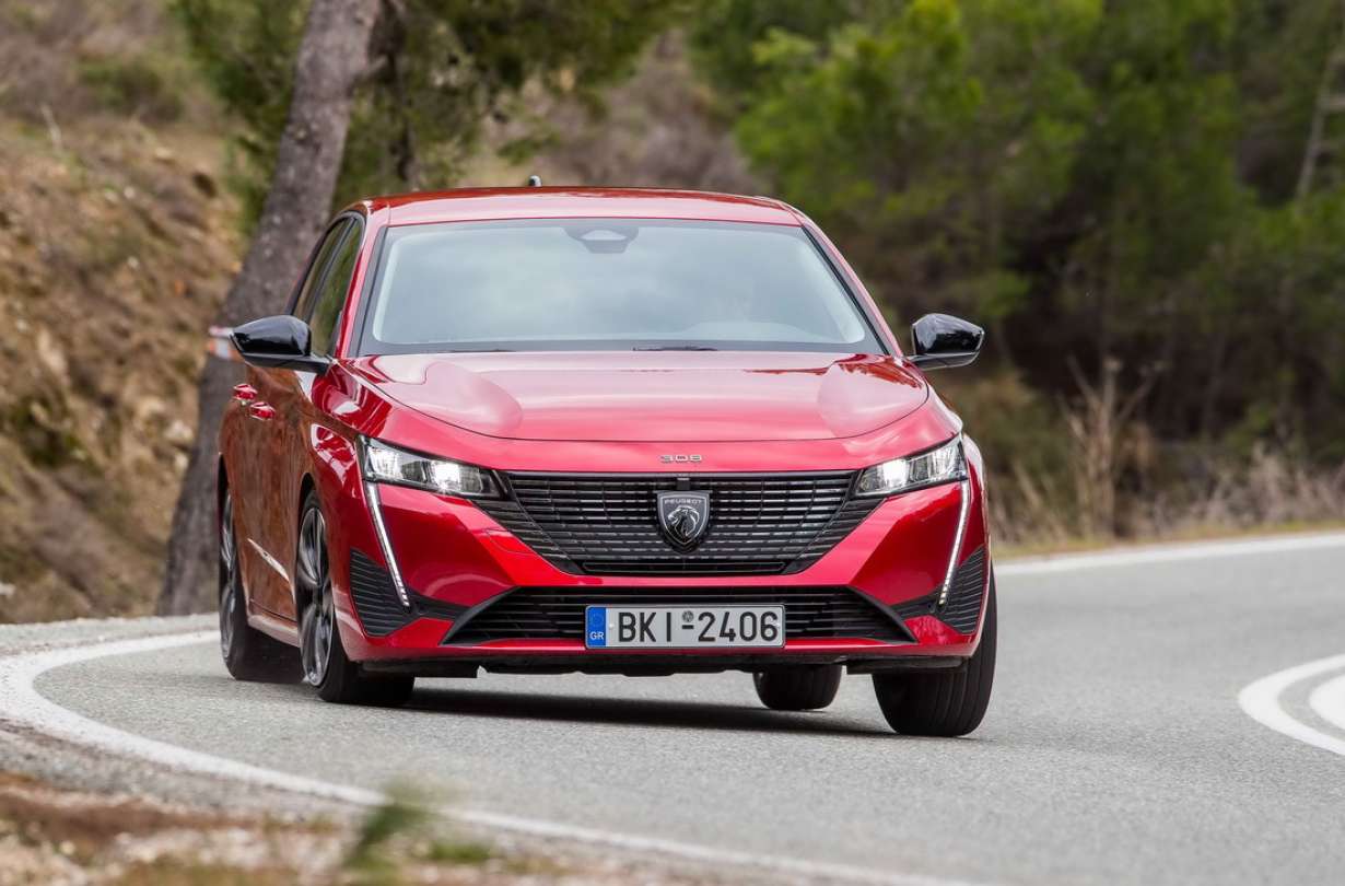 Test drive: Peugeot 308 1.2 Pure Tech 130PS, Photo credit DRIVE Media Group/Thanassis Koutsogiannis Test drive: Peugeot 308 1.2 Pure Tech 130PS, Photo credit DRIVE Media Group/Thanassis Koutsogiannis