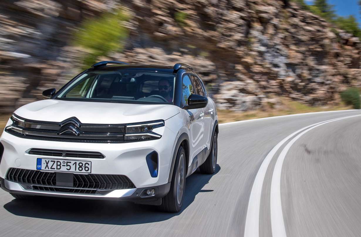 Test drive: Citroën C5 Aircross 1.5 BlueHDi 130 EAT8, Photo credits DRIVE Media Group/Thanassis Koutsogiannis Test drive: Citroën C5 Aircross 1.5 BlueHDi 130 EAT8, Photo credits DRIVE Media Group/Thanassis Koutsogiannis