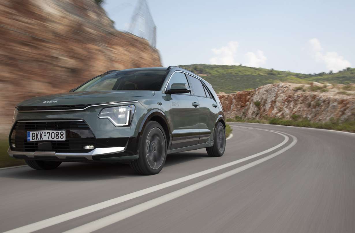 Test drive: Kia Niro 1.6 HEV, Photo credits DRIVE Media Group/Thanassis Koutsogiannis Test drive: Kia Niro 1.6 HEV, Photo credits DRIVE Media Group/Thanassis Koutsogiannis