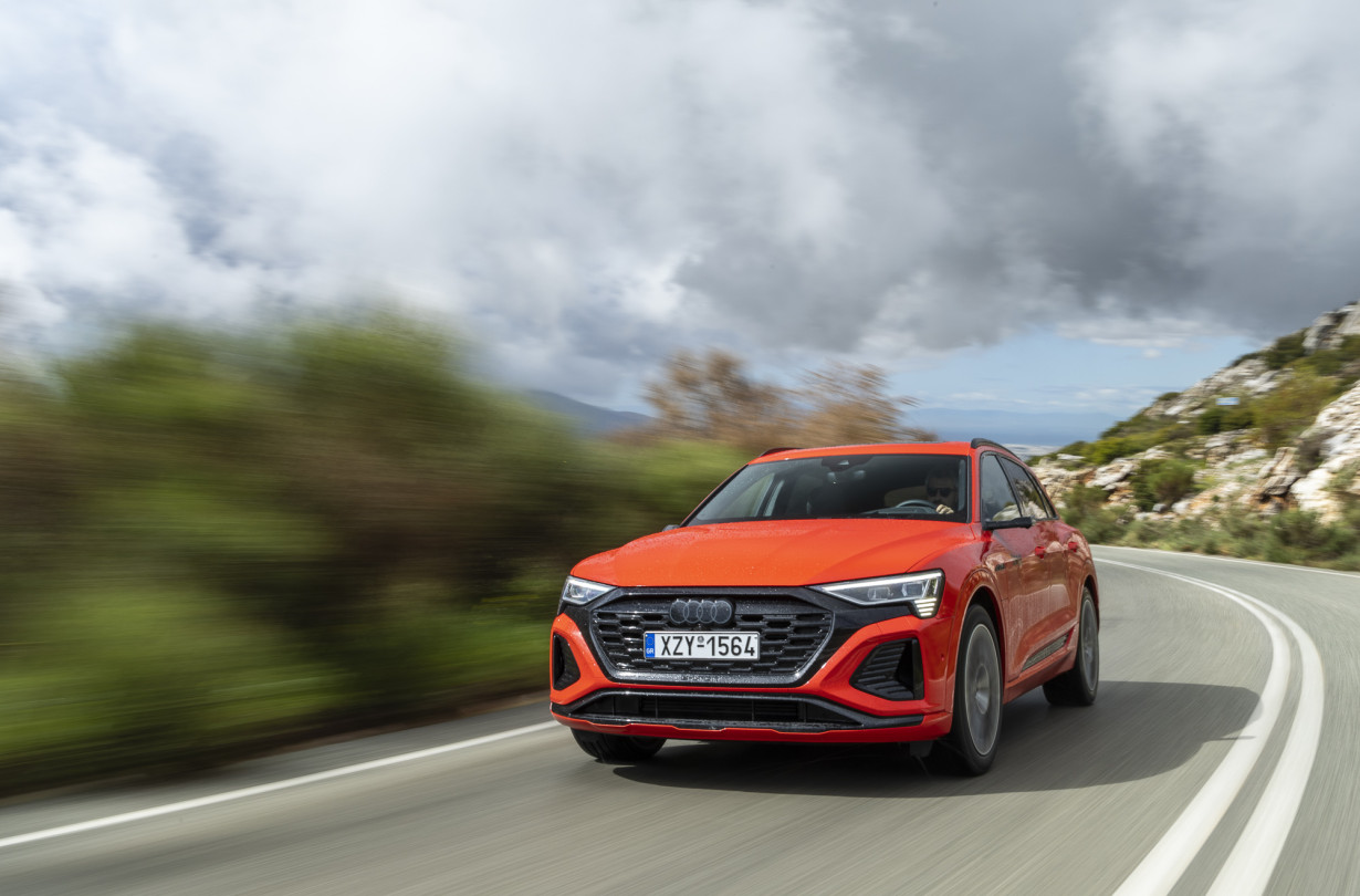 Audi Q8 55 e-tron quattro
