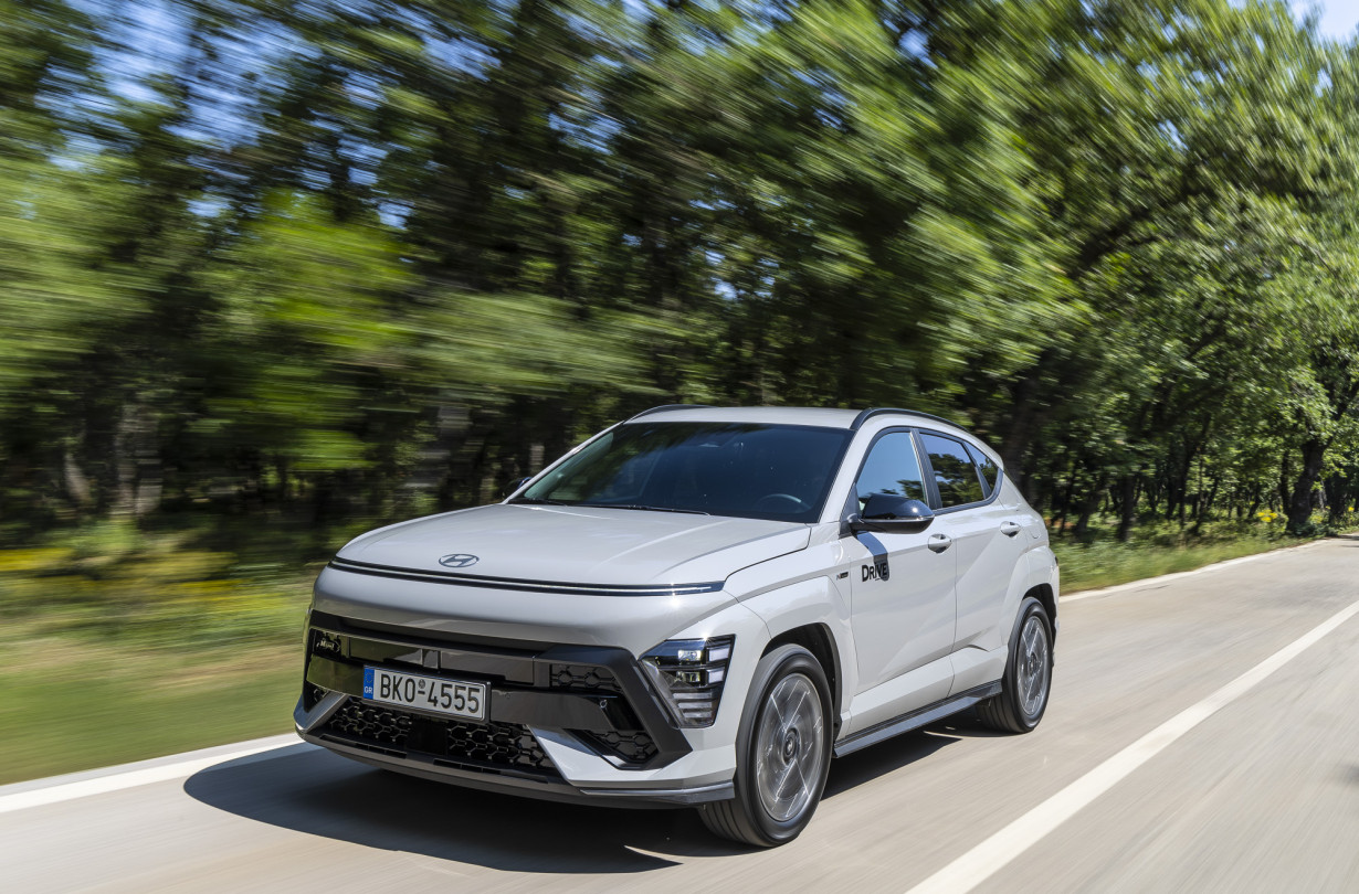 Το Hyundai Kona είναι ένας πολύ έξυπνος και απόλυτα επιτυχημένος συνδυασμός μεταξύ των B και των C-SUV, γι' αυτό και θα πετύχει
